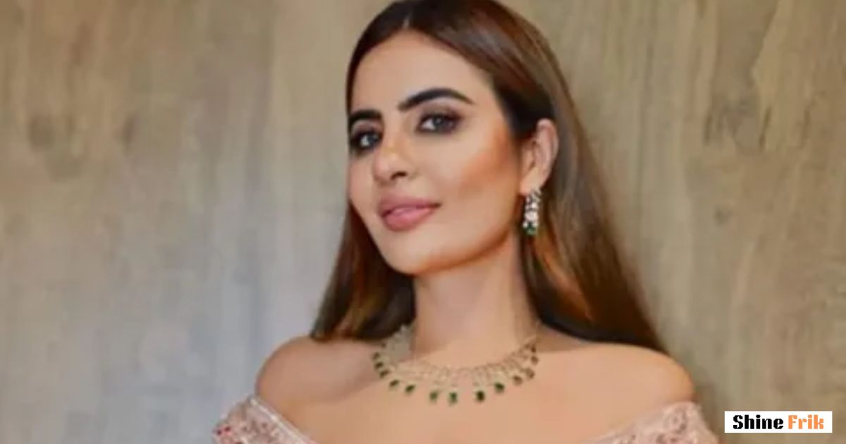 Deepti Sadhwani Age
