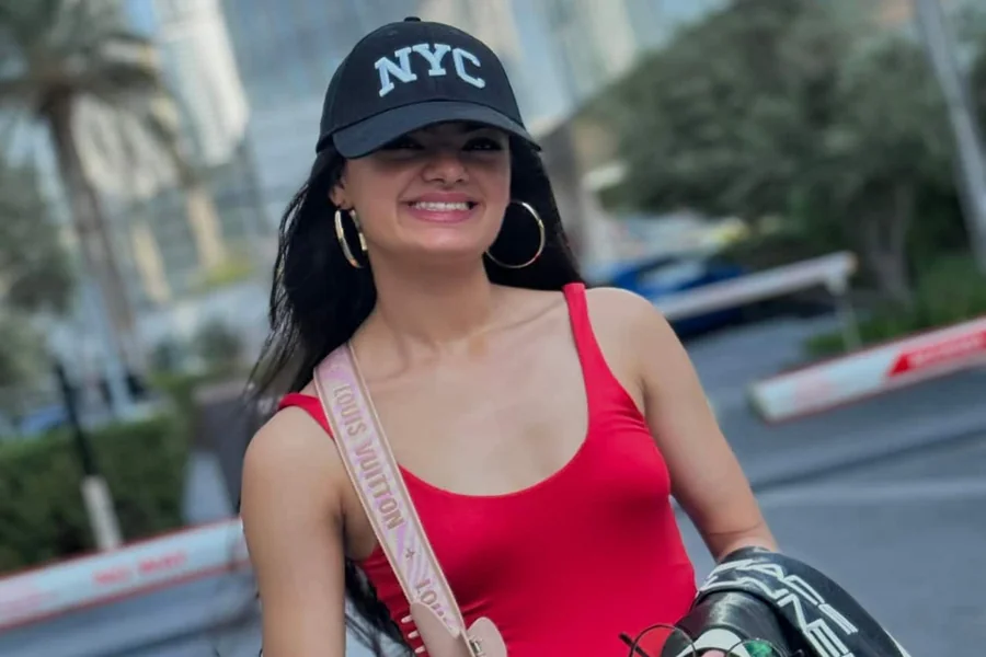 ruhanika dhawan net worth